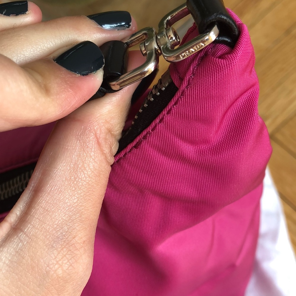 NWT Vintage Prada Tessuto Sirio Nylon Shoulder Bag - Picture 4 of 10